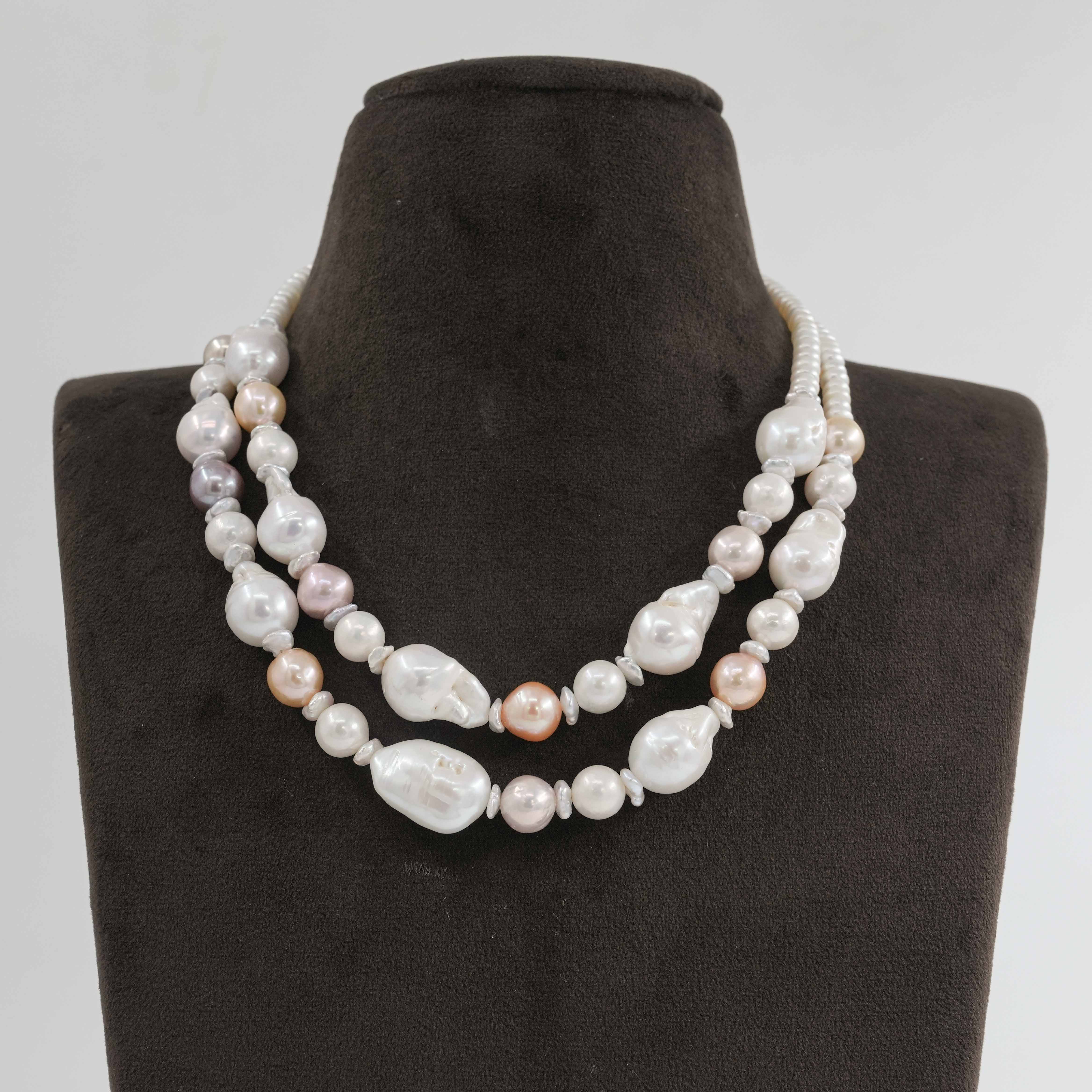 Round and Baroque Pearl Necklace